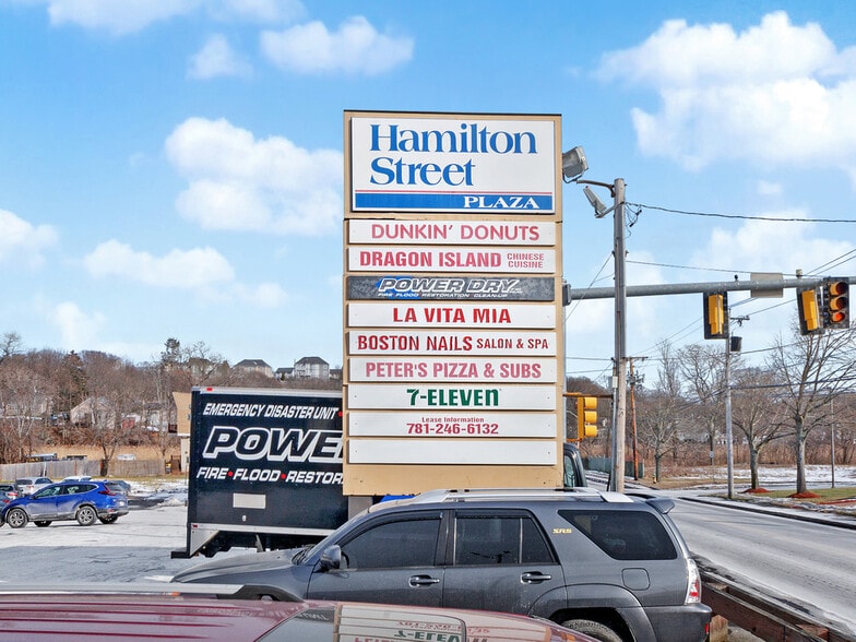 More Photos Of 34-44 Hamilton St, Saugus Freestanding For Lease