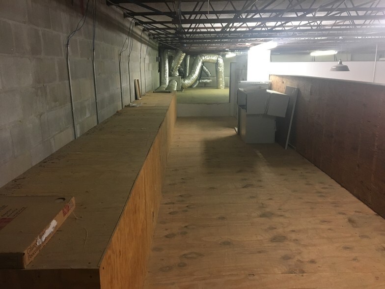 More Photos Of 2890 Harper Rd, Melbourne Industrial For Lease