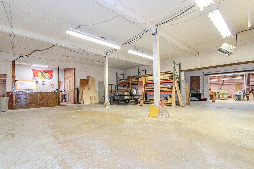 More Photos Of 20 Bowhall Rd, Painesville Warehouse For Sale