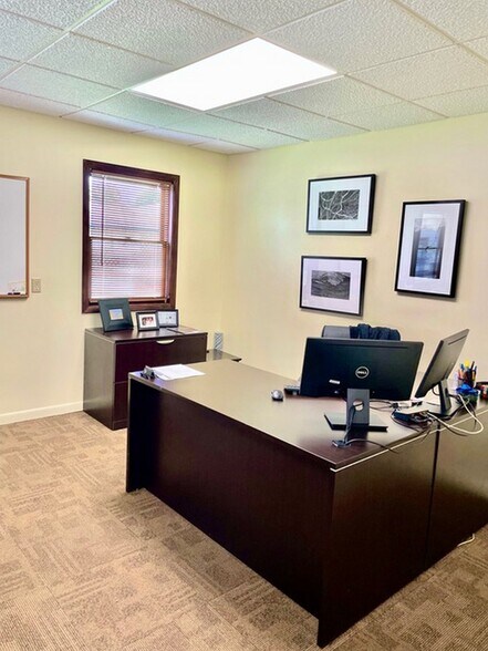 More Photos Of 367-400 Dellwood Rd, Waynesville Medical For Sale