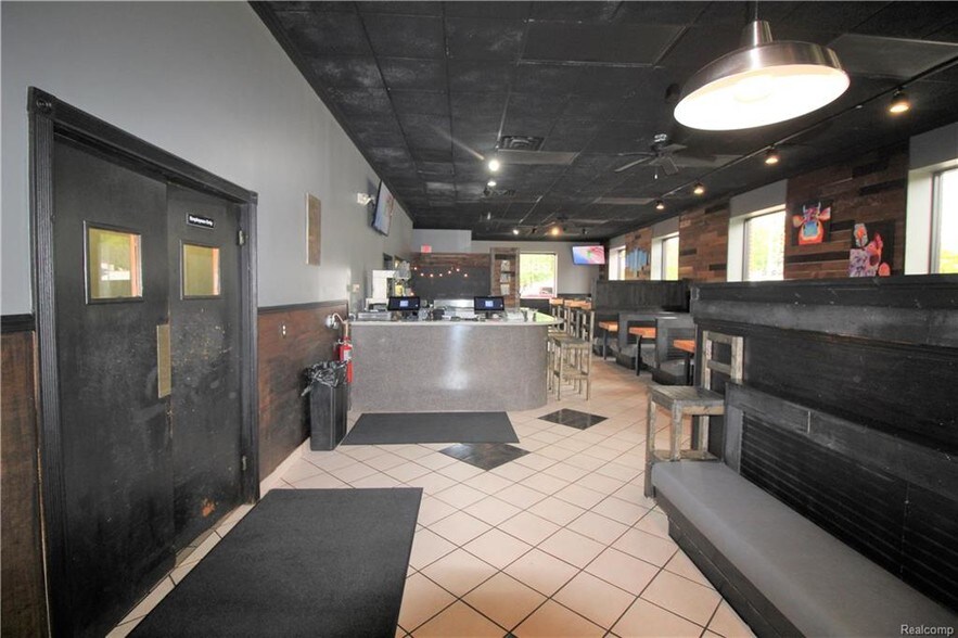 More Photos Of 107 S Main St, Almont Restaurant For Sale