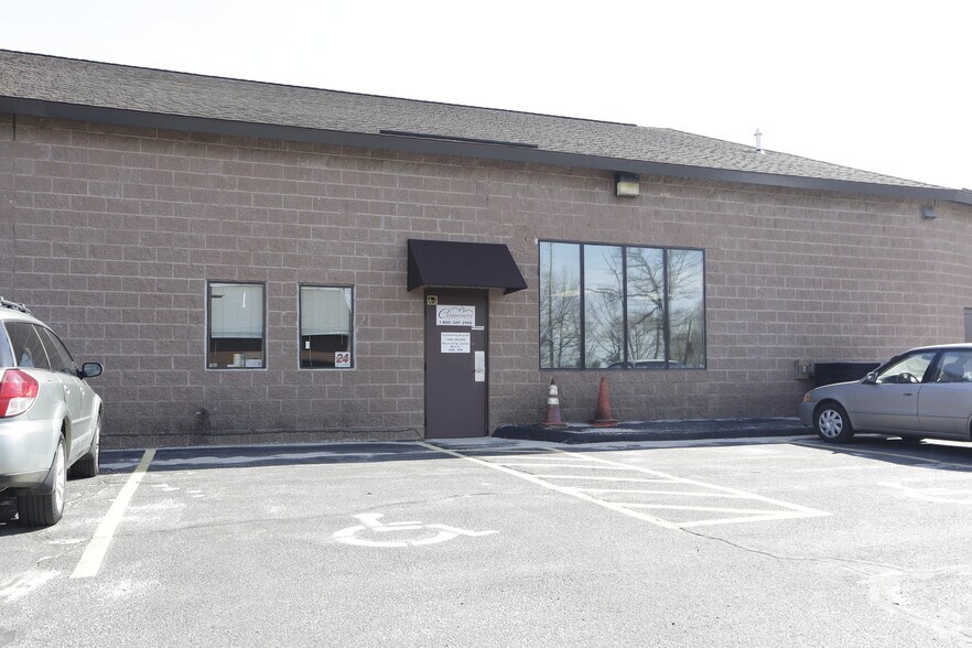 More Photos Of 400 Riverside St, Portland Medical For Lease