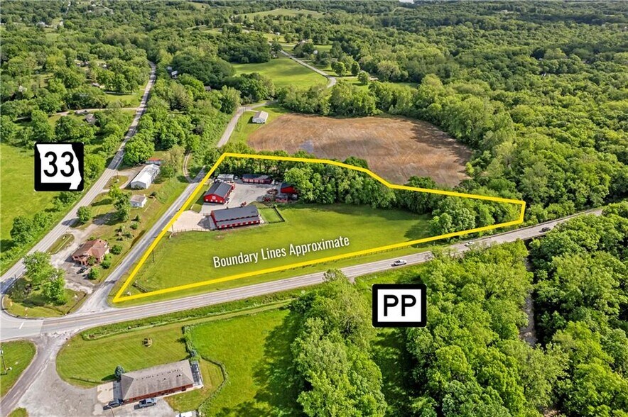 More Photos Of 7621 SE Cannon Ball Rd, Holt Specialty For Sale