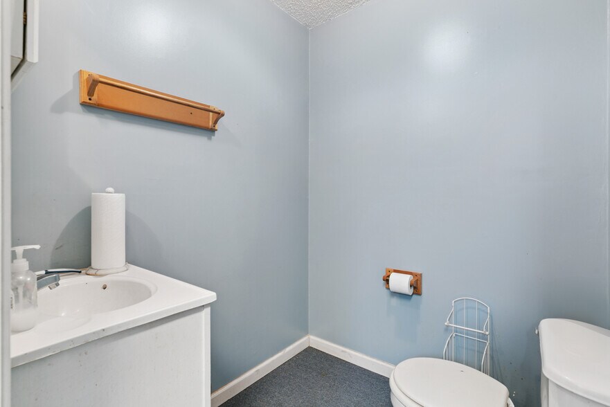 More Photos Of 26754 US-82, Waynesville Light Distribution For Sale