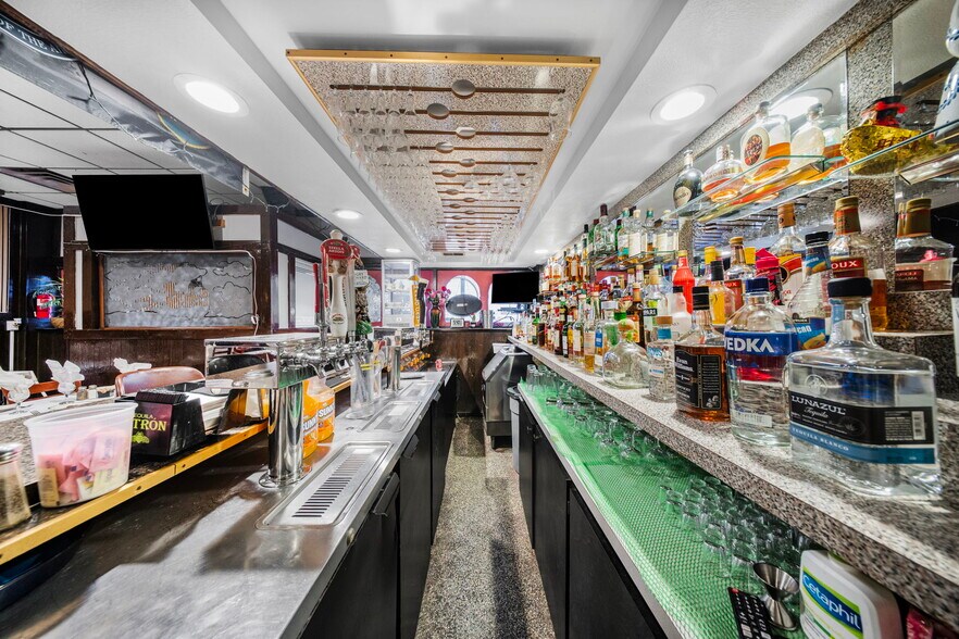 More Photos Of 152 Kearny Ave, Kearny Restaurant For Sale