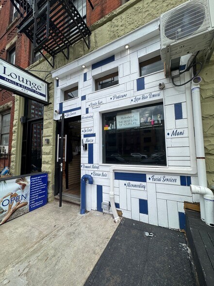 Primary Photo Of 483 4th Ave, Brooklyn Apartments For Lease