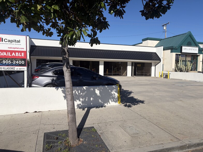 More Photos Of 915 N Maclay Ave, San Fernando Unknown For Lease