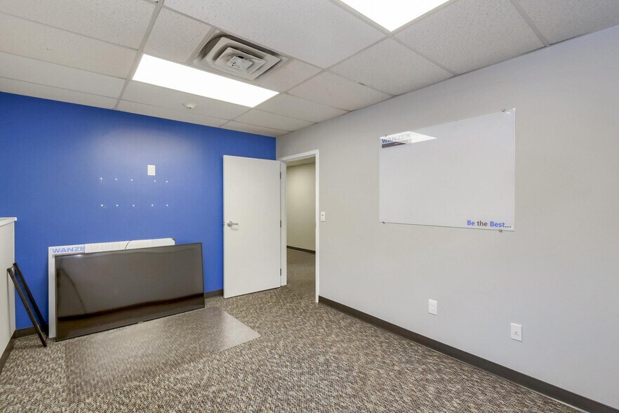 More Photos Of 19316 Goddard Ranch Ct, Morrison Office For Lease