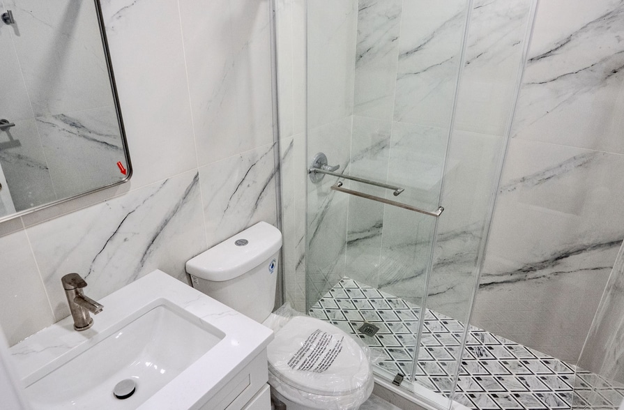 More Photos Of 776 Hempstead Ave, West Hempstead Specialty For Sale