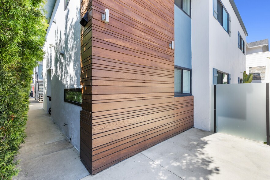 More Photos Of 810 G Ave, Coronado Apartments For Sale