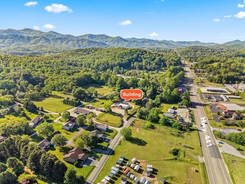 More Photos Of 310 Terrell Rd, Franklin Office For Sale