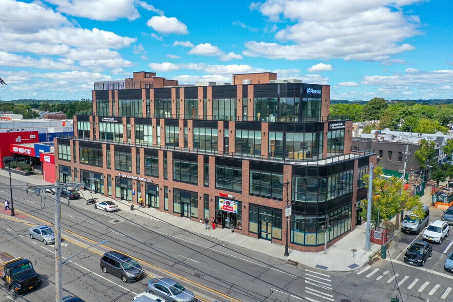 More Photos Of 251-73 Jericho Tpke, Bellerose Office For Sale