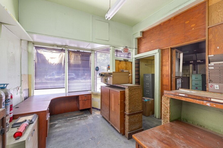 More Photos Of 3101 San Pablo Ave, Berkeley Storefront Retail Residential For Sale