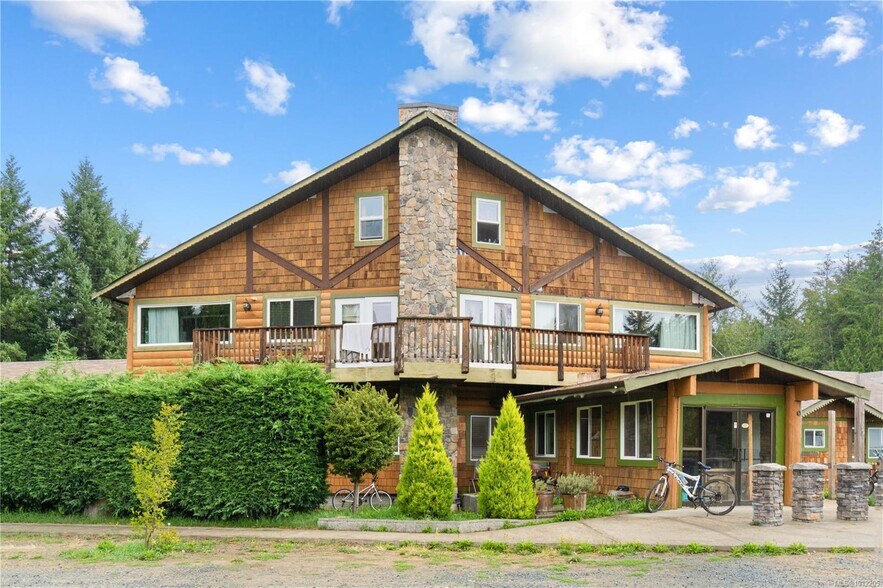 More Photos Of 1747 Nahmint Rd, Qualicum Beach Lodge Meeting Hall For Sale