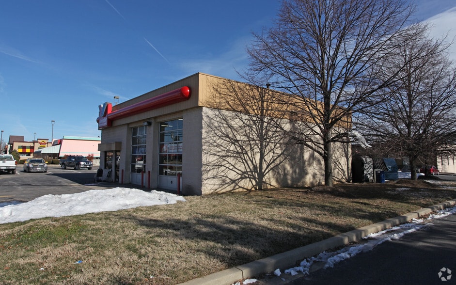 More Photos Of 5503-5519 Ritchie Hwy, Brooklyn Unknown For Lease