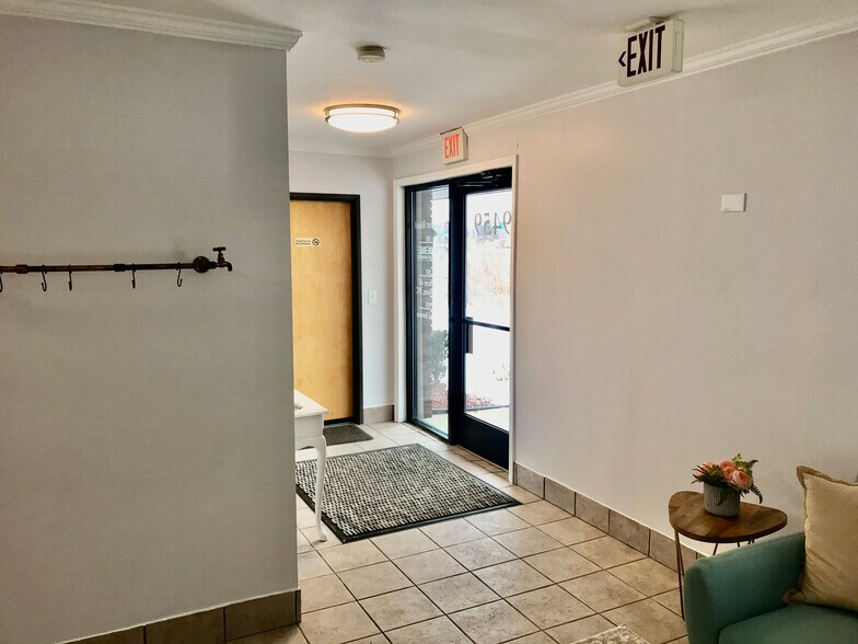 More Photos Of 9459 Lapeer Rd, Davison Office For Sale