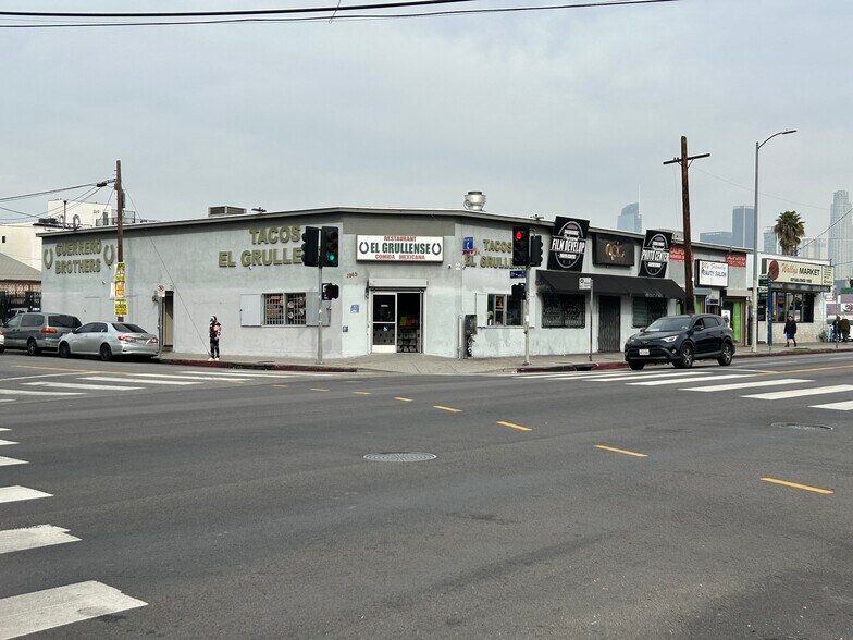 More Photos Of 1959-1965 S San Pedro St, Los Angeles Storefront For Sale