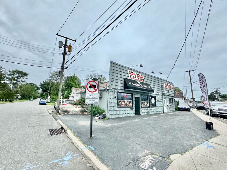 More Photos Of 1969-1973 New York Ave, Huntington Station Freestanding For Sale