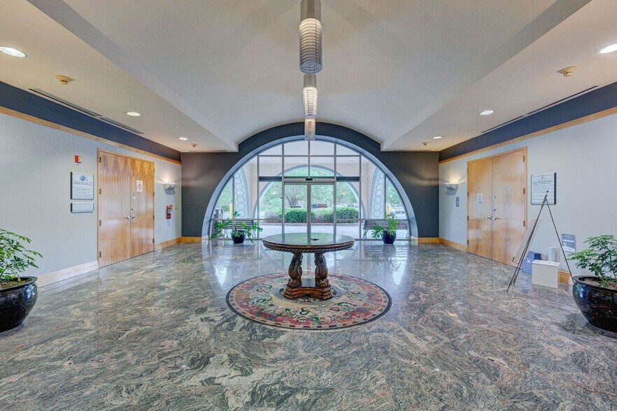 More Photos Of 1717 Shipyard Blvd, Wilmington Medical For Lease