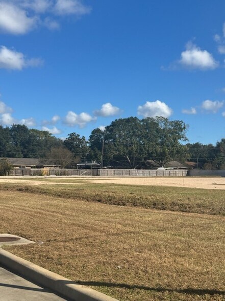 More Photos Of 2415 Jones St, Rosenberg Land For Sale