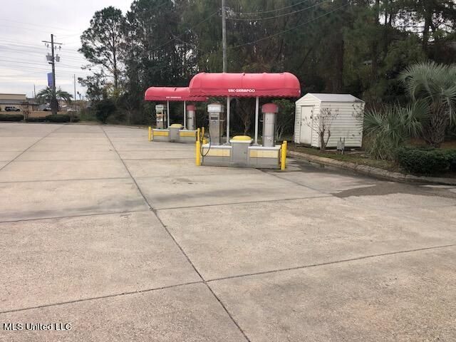 More Photos Of 10497 Diberville Blvd, D'Iberville Carwash For Sale