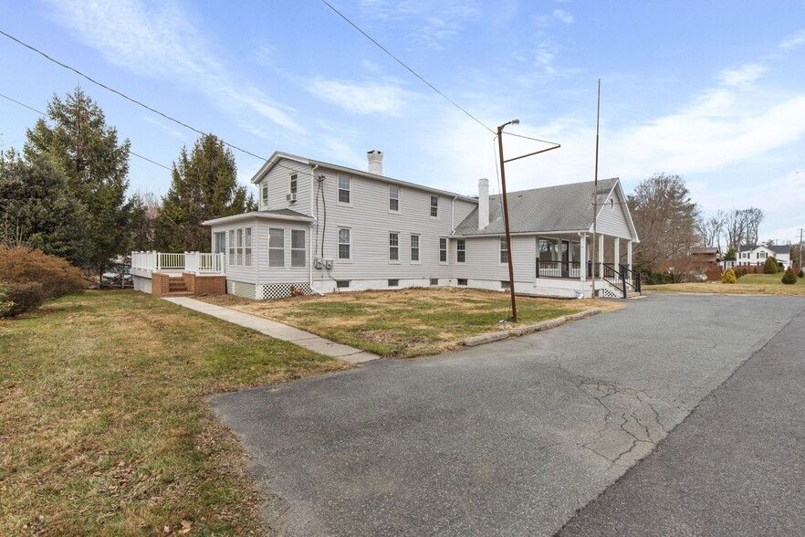 More Photos Of 1100 Calvary Rd, Churchville Flex For Lease