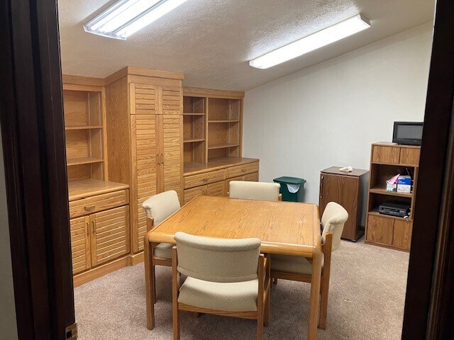 More Photos Of 1505 Elkhart Rd, Goshen Freestanding For Sale