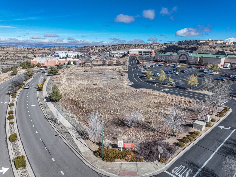 More Photos Of 3156 Gateway Blvd, Prescott Land For Sale