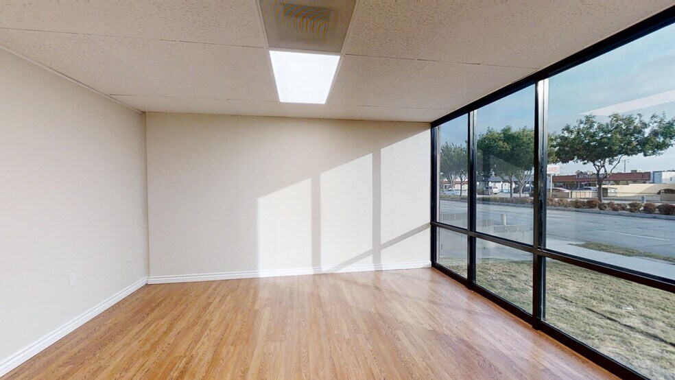 More Photos Of 8607 Imperial Hwy, Downey Office For Lease
