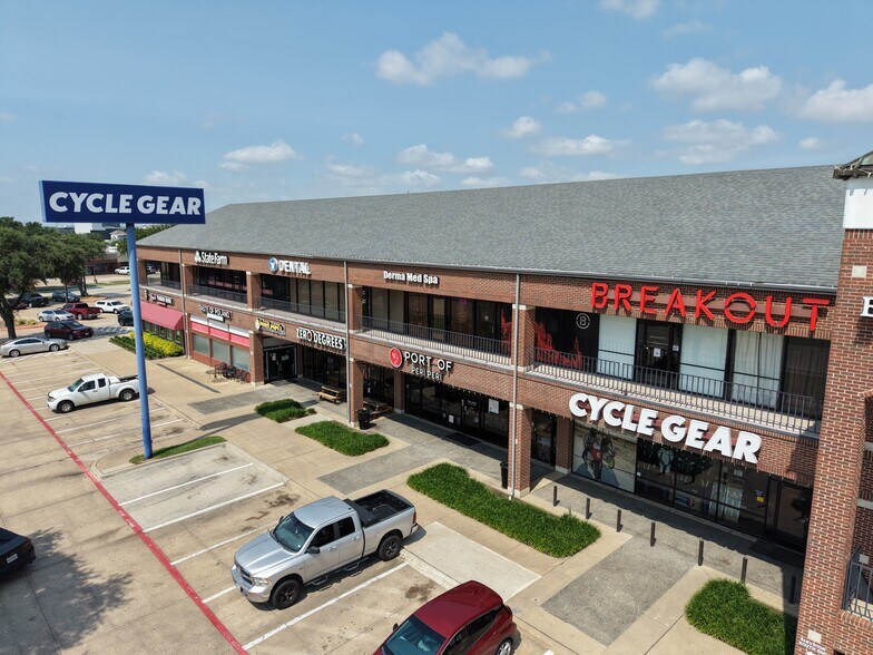 Primary Photo Of 2301 N Central Expy, Plano Unknown For Lease