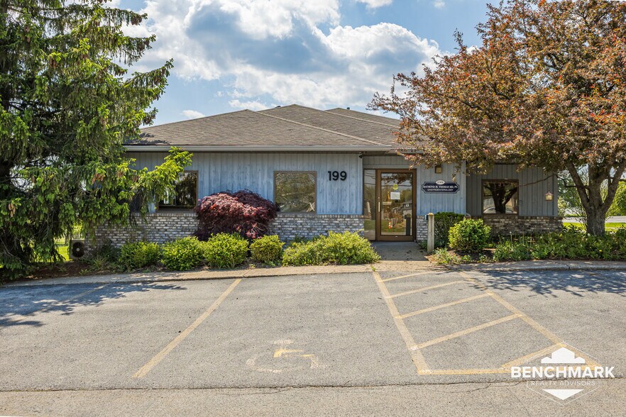 More Photos Of 199 Parrish St, Canandaigua Medical For Sale