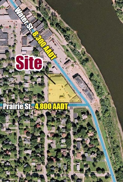 More Photos Of 421-431 Water St, Prairie Du Sac Office Residential For Lease