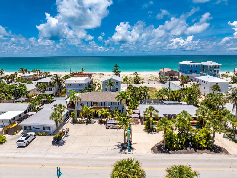 More Photos Of 1130 Gulf Blvd, Englewood Apartments For Sale
