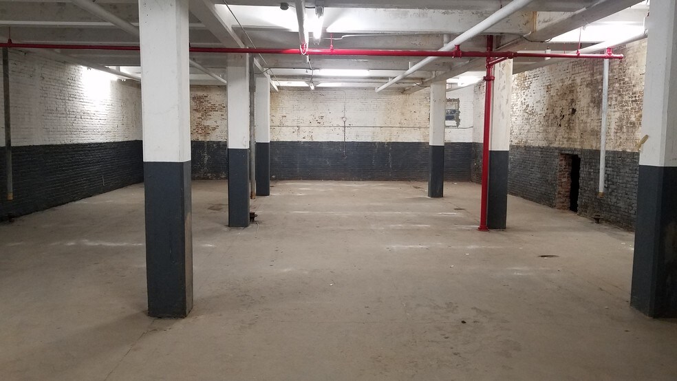 More Photos Of 31-33 School St, Yonkers Warehouse For Lease