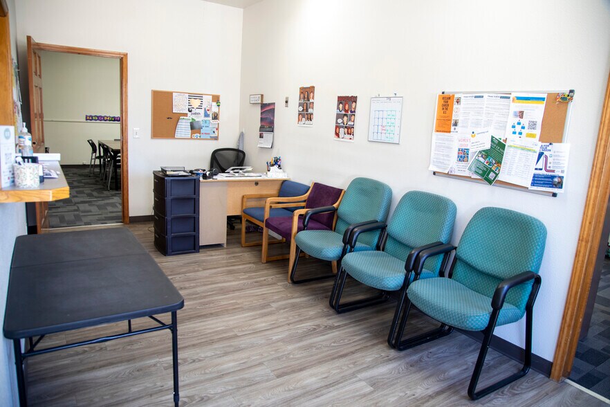 More Photos Of 5371 & 5383 West Franklin Road, Boise General Retail For Lease