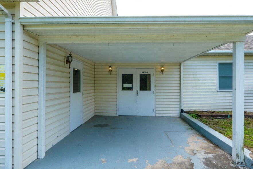 More Photos Of 5700 Edinburg Gap Rd, Fort Valley Religious Facility For Sale