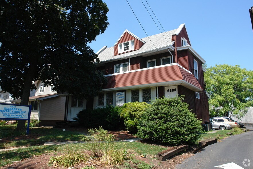 Primary Photo Of 523 Westfield Ave, Elizabeth Medical For Lease
