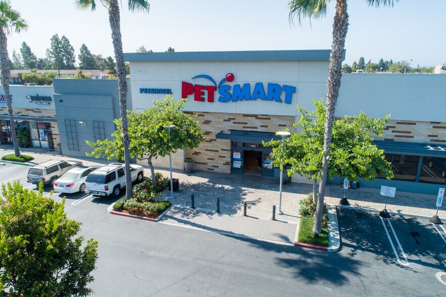 More Photos Of 7490-7664 Edinger Ave, Huntington Beach Unknown For Lease