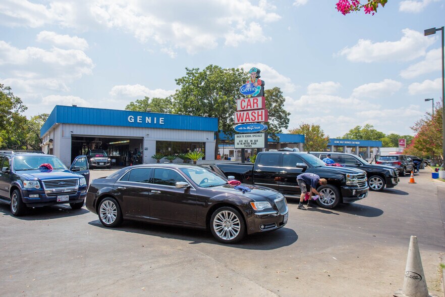 More Photos Of 1021 W William Cannon Dr, Austin Carwash For Sale