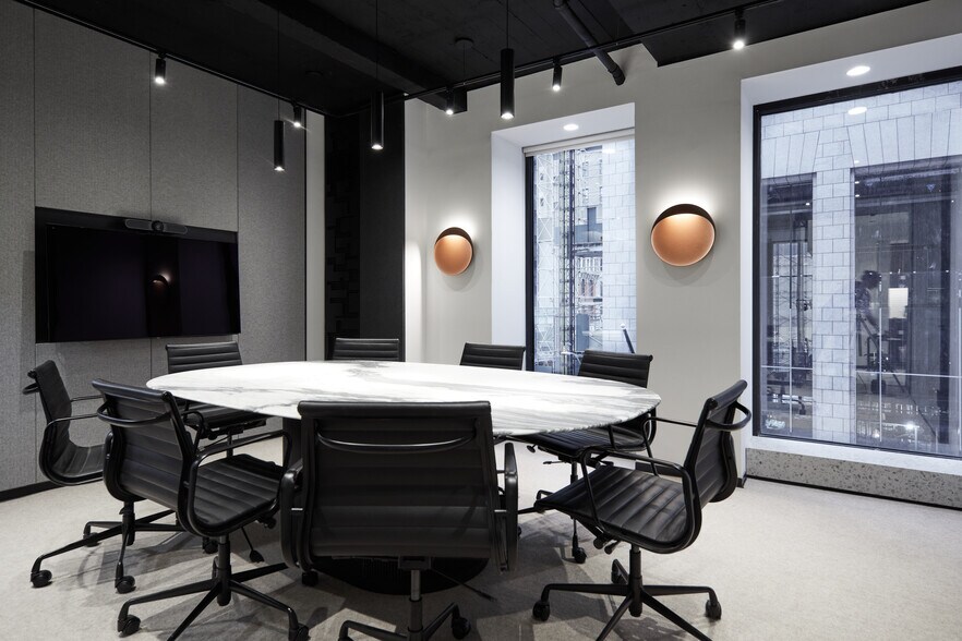 More Photos Of 551 Madison Ave, New York Office For Lease