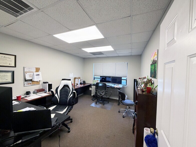 More Photos Of 12573 New Brittany Blvd, Fort Myers Medical For Sale