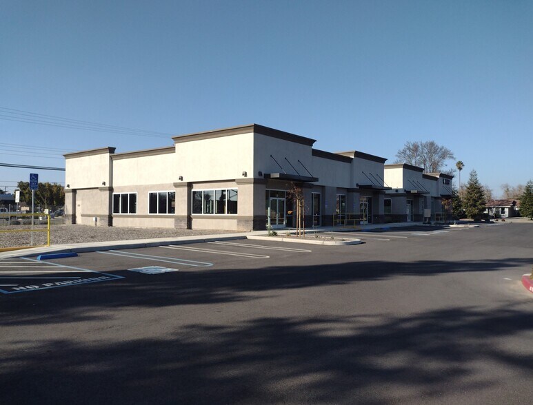 Primary Photo Of 1108 Oakdale Rd, Modesto Medical For Lease