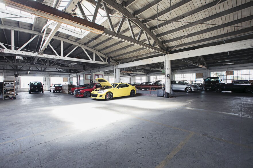 More Photos Of 3140-3150 16th St, San Francisco Freestanding For Sale