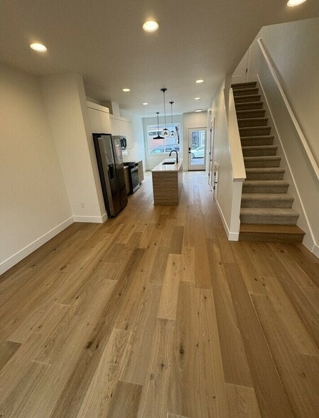 More Photos Of 2387 SE 43rd Ave, Portland Multifamily For Sale