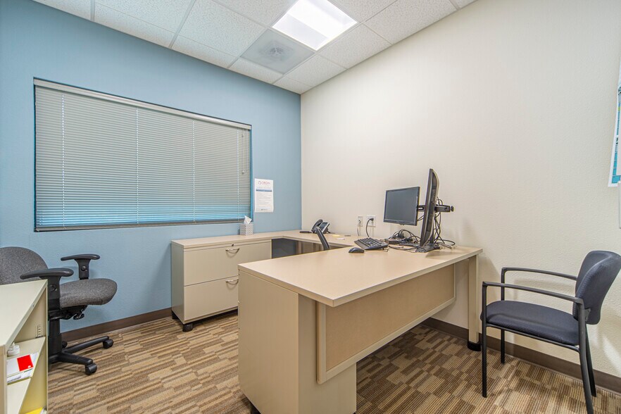 More Photos Of 2755 Pence Loop SE, Salem Medical For Sale