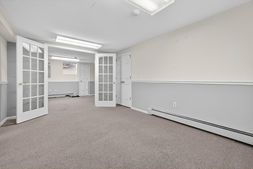 More Photos Of 75 Ramapo Rd, Garnerville Office For Sale