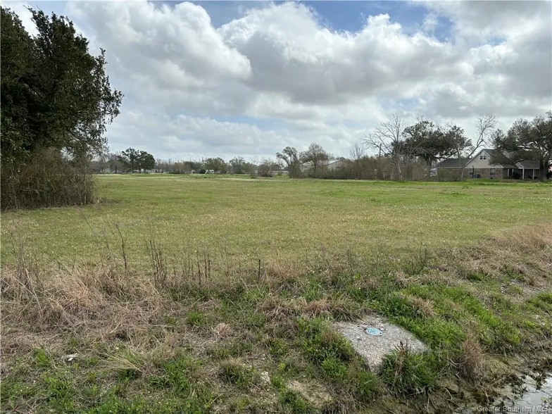 More Photos Of 1 Ramoin Street St, Sulphur Land For Sale