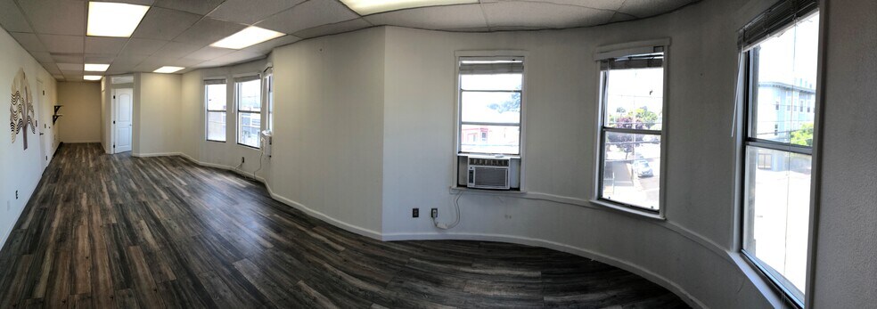 More Photos Of 4609-4695 Telegraph Ave, Oakland Office For Lease