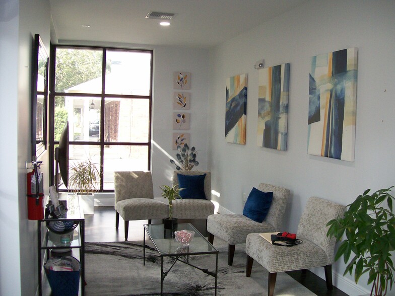 More Photos Of 337 N Fern Creek Ave, Orlando Office For Sale