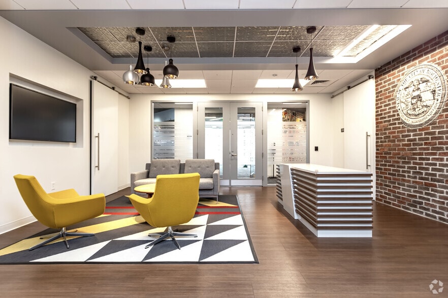 More Photos Of 1 Bausch and Lomb Pl, Rochester Office For Lease